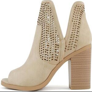 New in Box Soda Kathy Ankle Boots